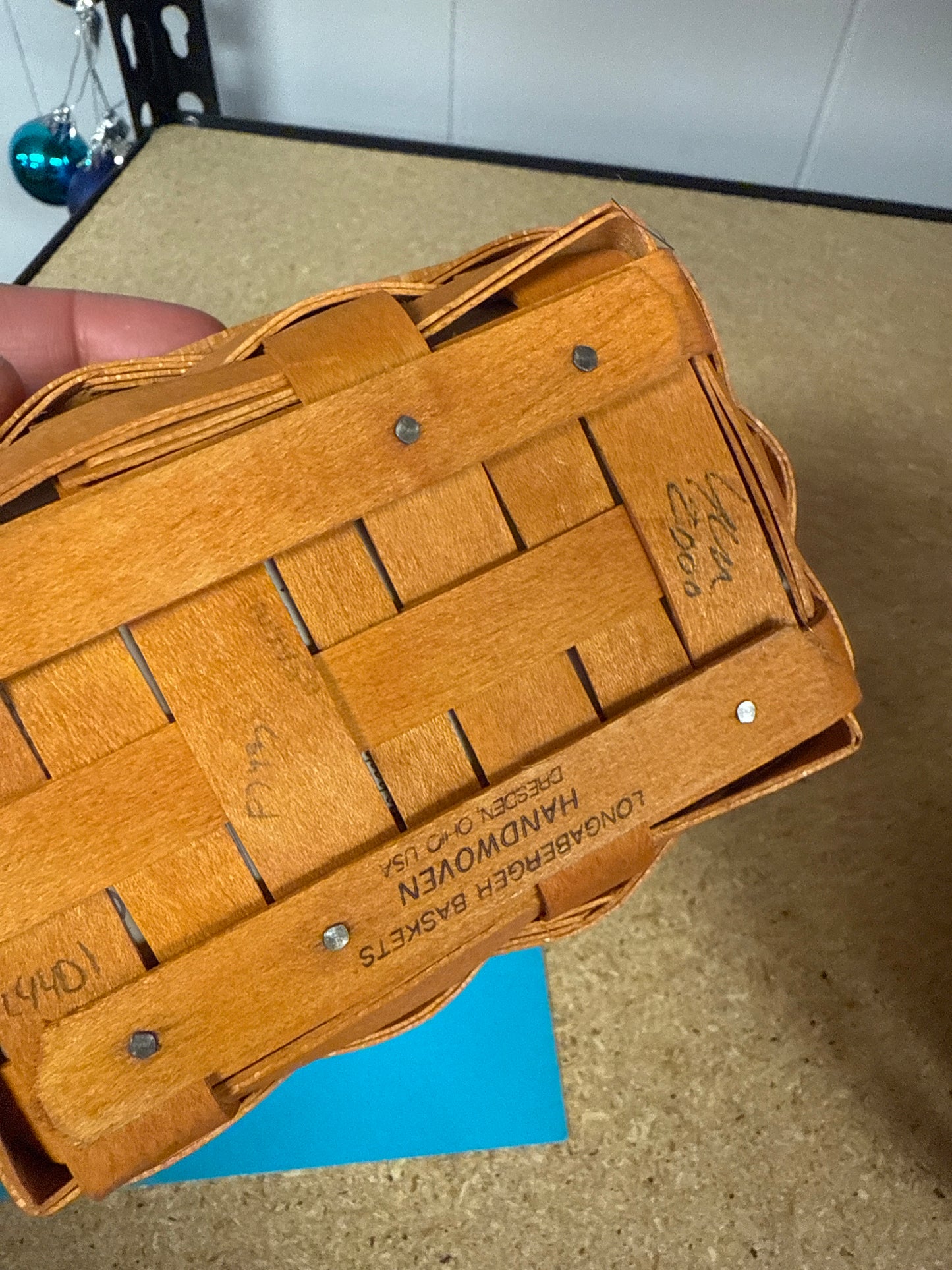 Longaberger parsley basket with liner and protector