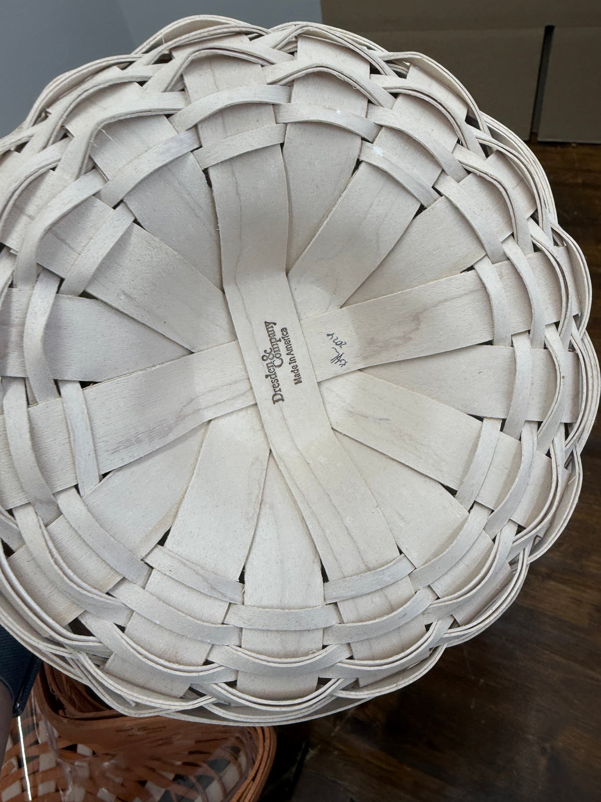 Dresden and Company mummy basket with protector