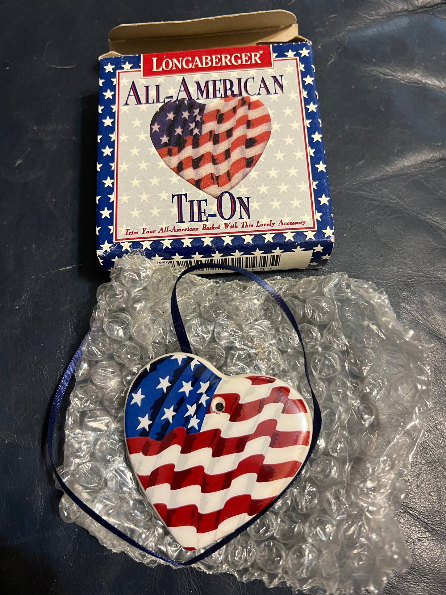 Longaberger All American large heart tie on