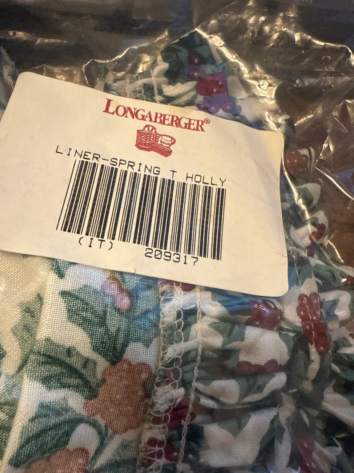 Longaberger spring liner in traditional holly