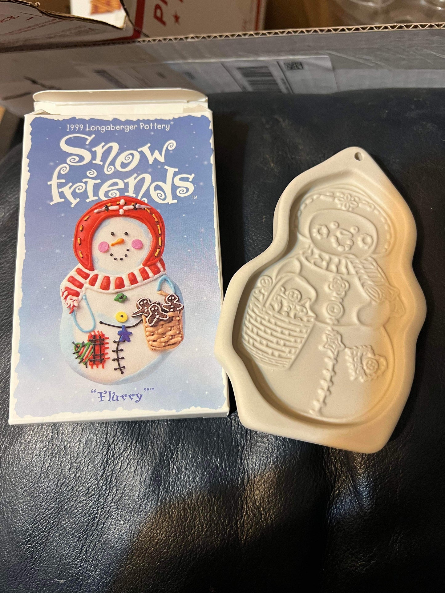 Longaberger 1999 Pottery Snow Friends “Flurry” Cookie Mold