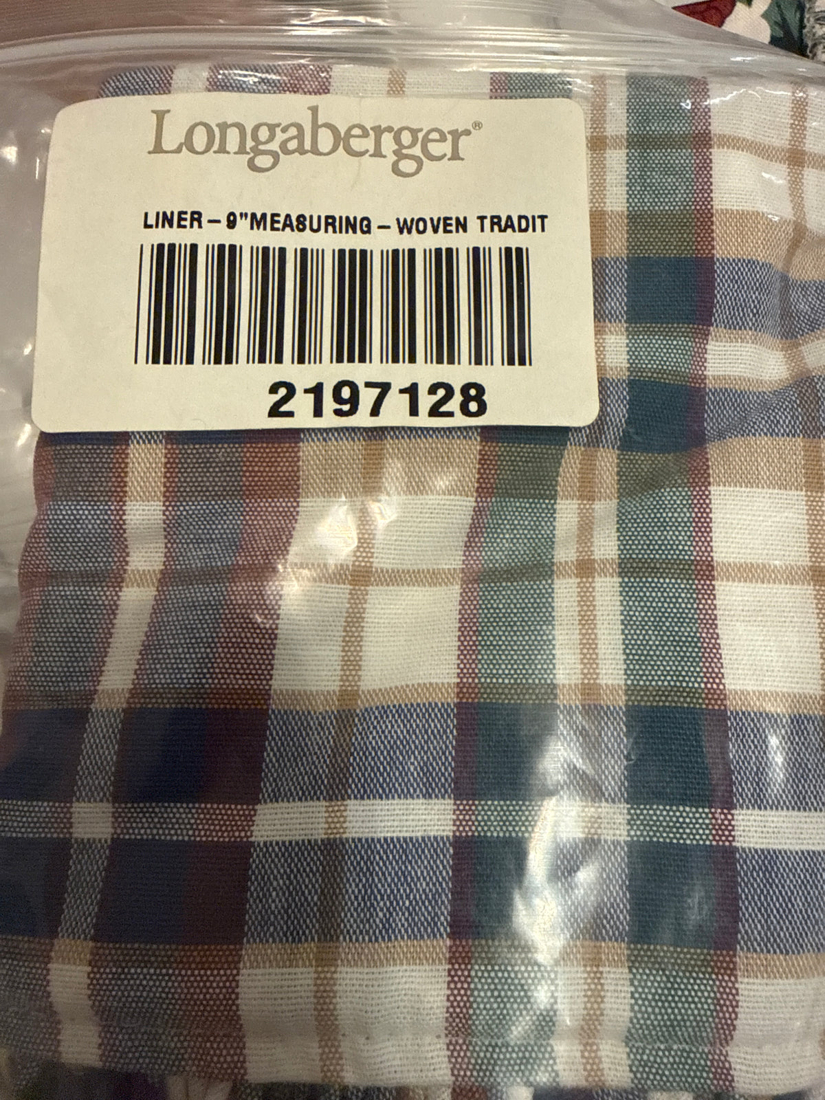 Longaberger 9” measuring liner in woven tradition plaid