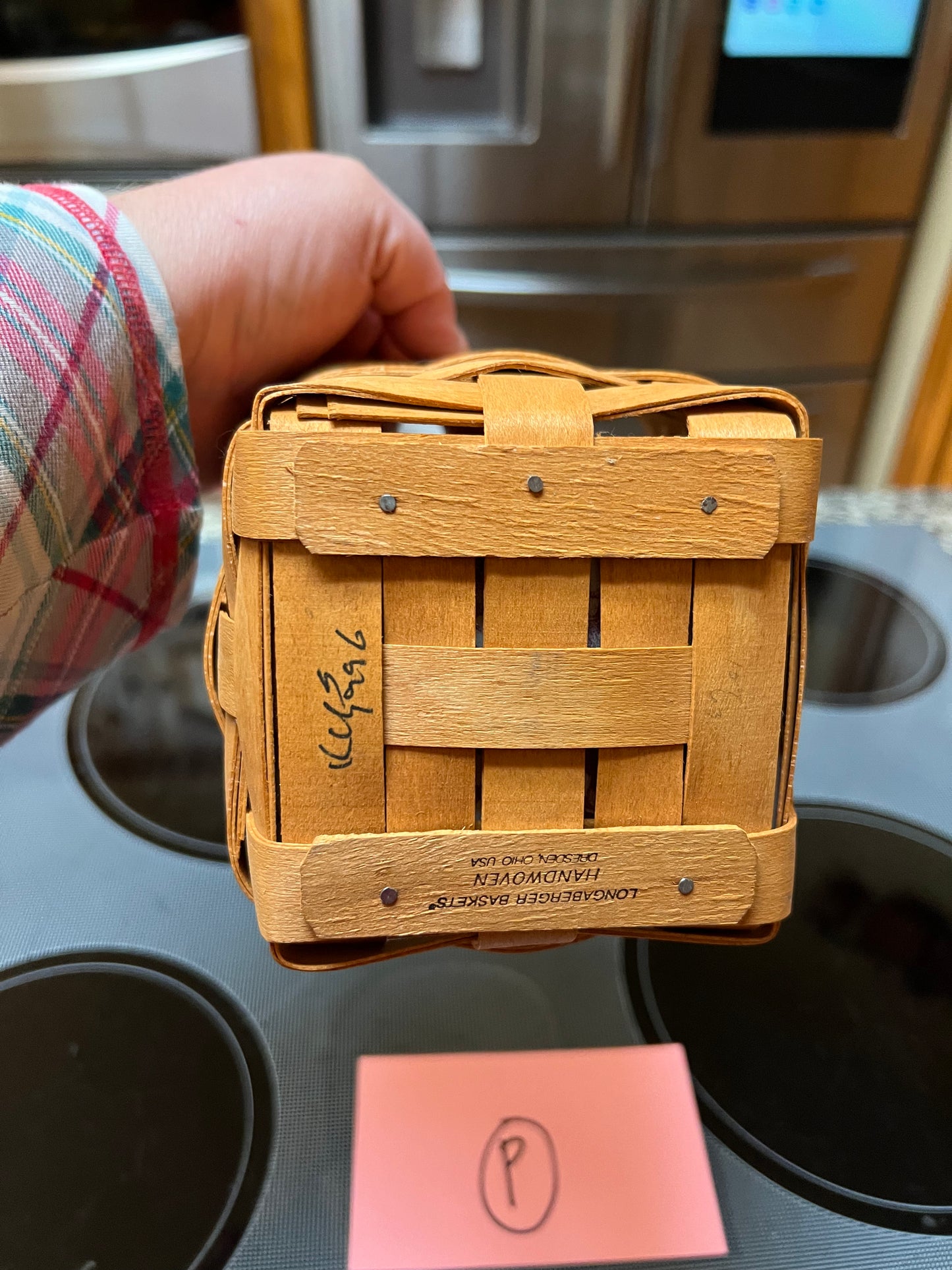 Longaberger Medium Peg Basket