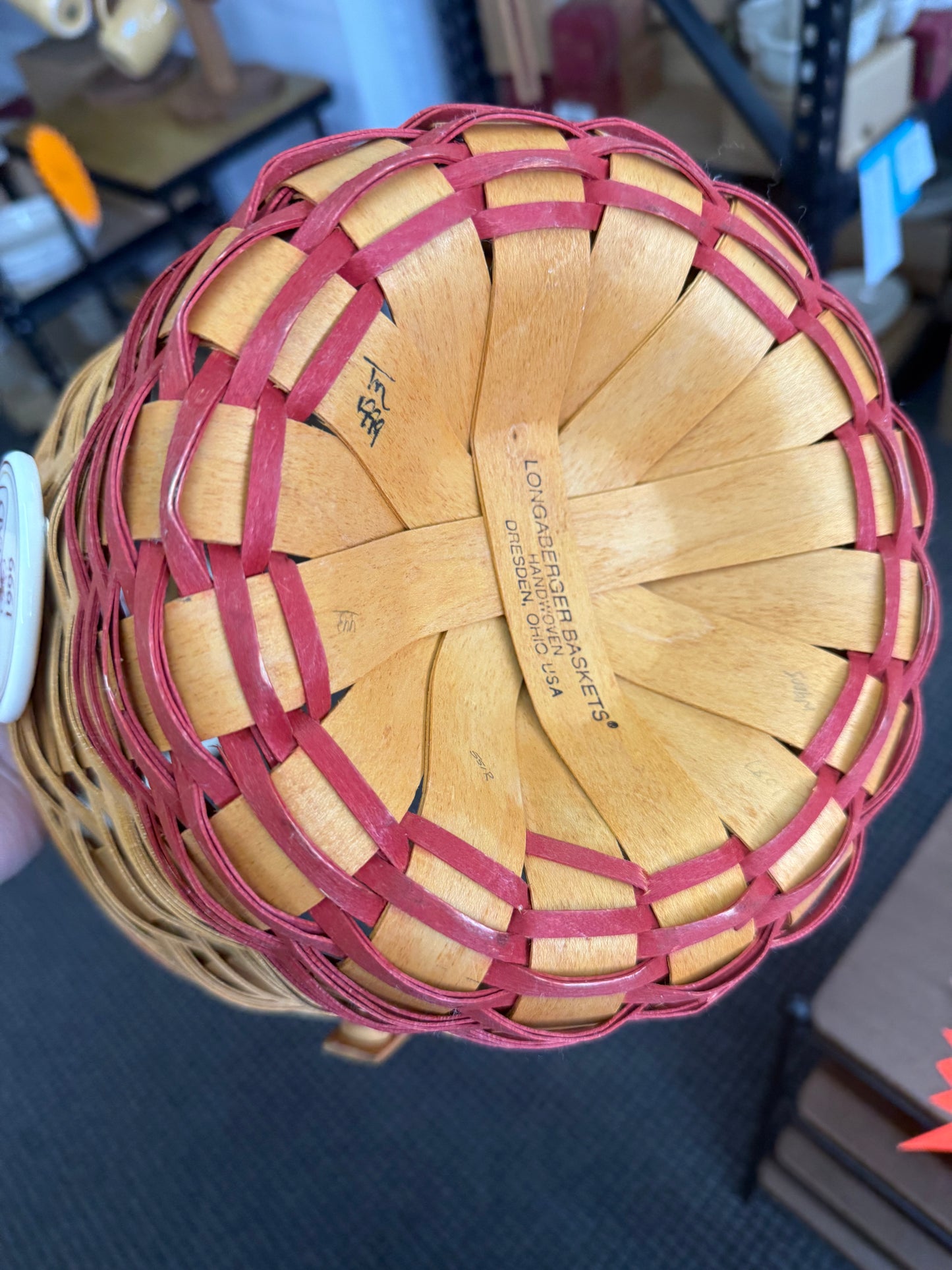Longaberger 1999 homestead memories basket with tie on