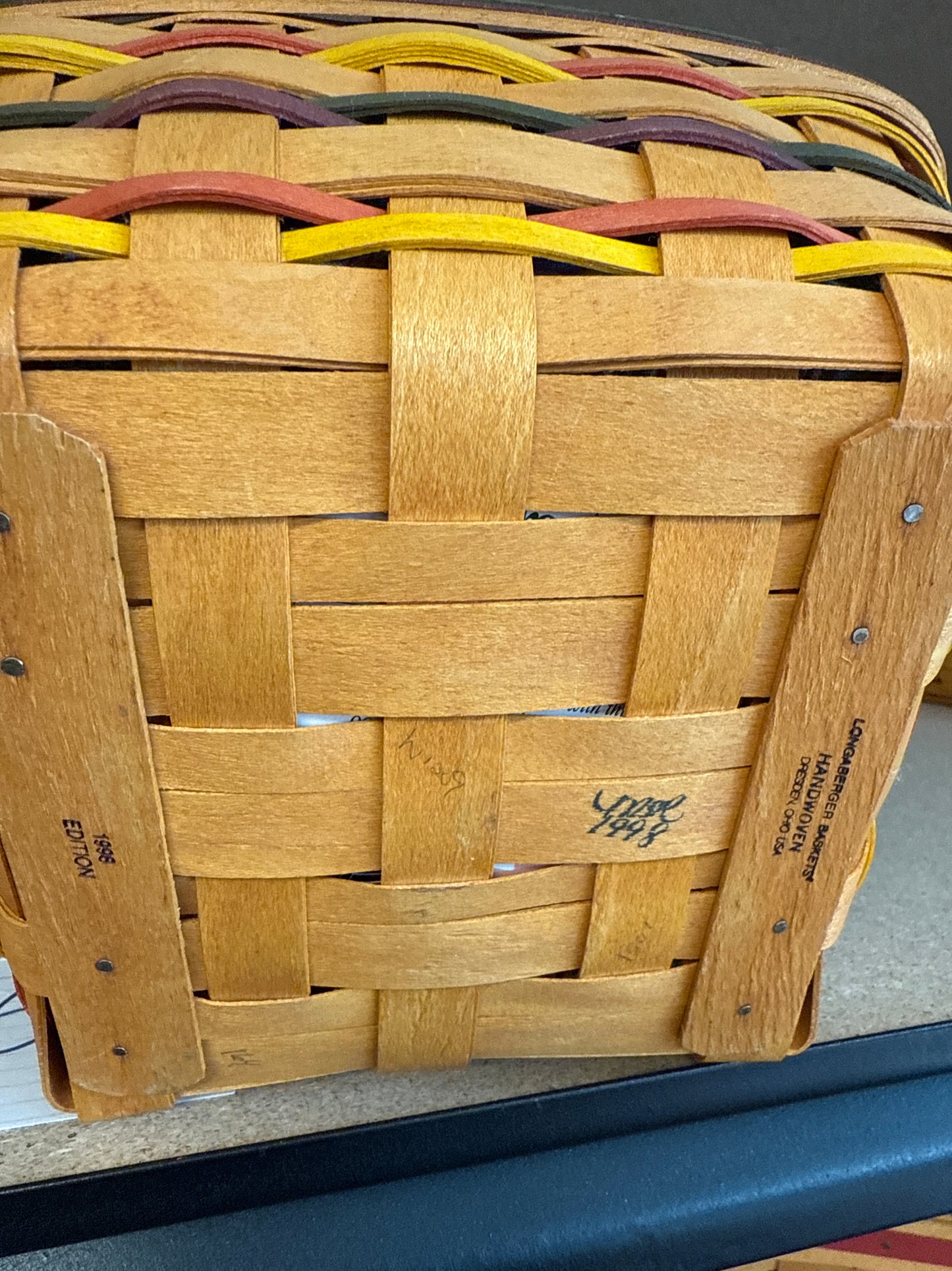 Longaberger 1998 Easter basket, with liner, protector, tie on, grass filling