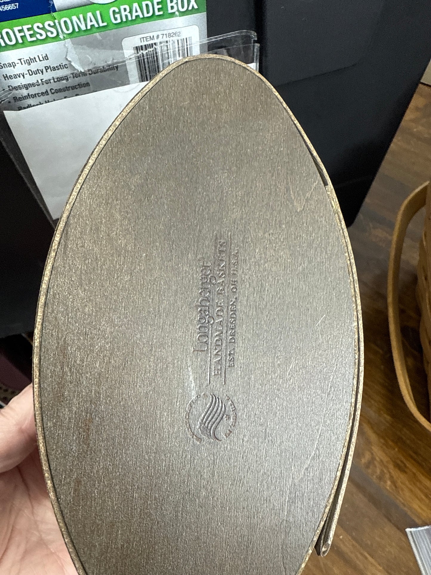 Longaberger small metropolitan basket with protector