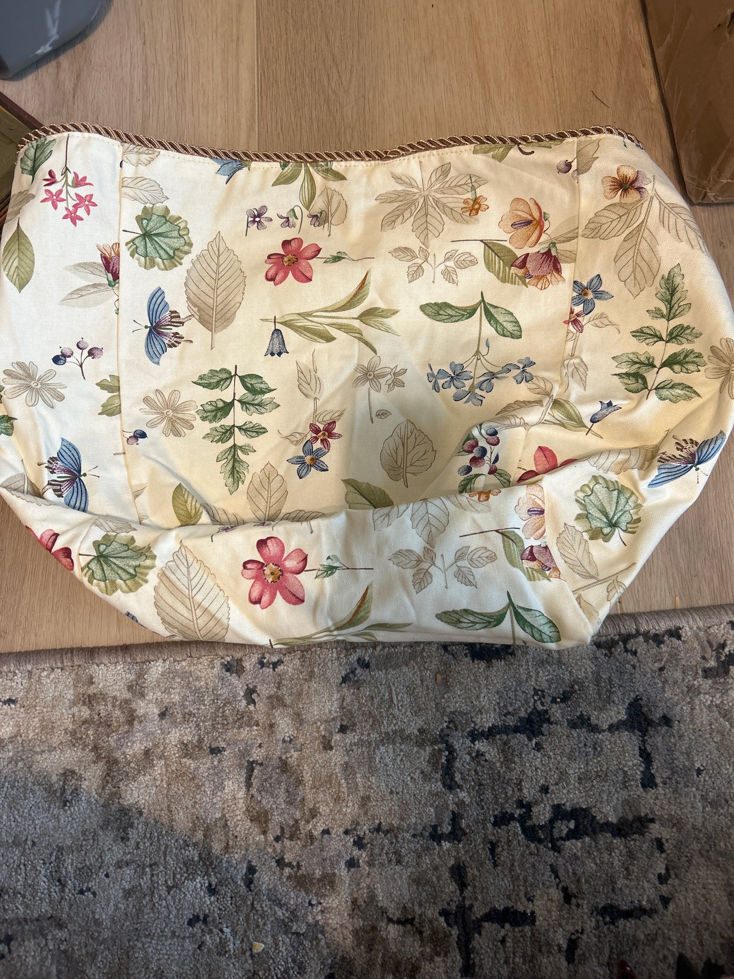 Longaberger sort and store liner with cord in botanical fields