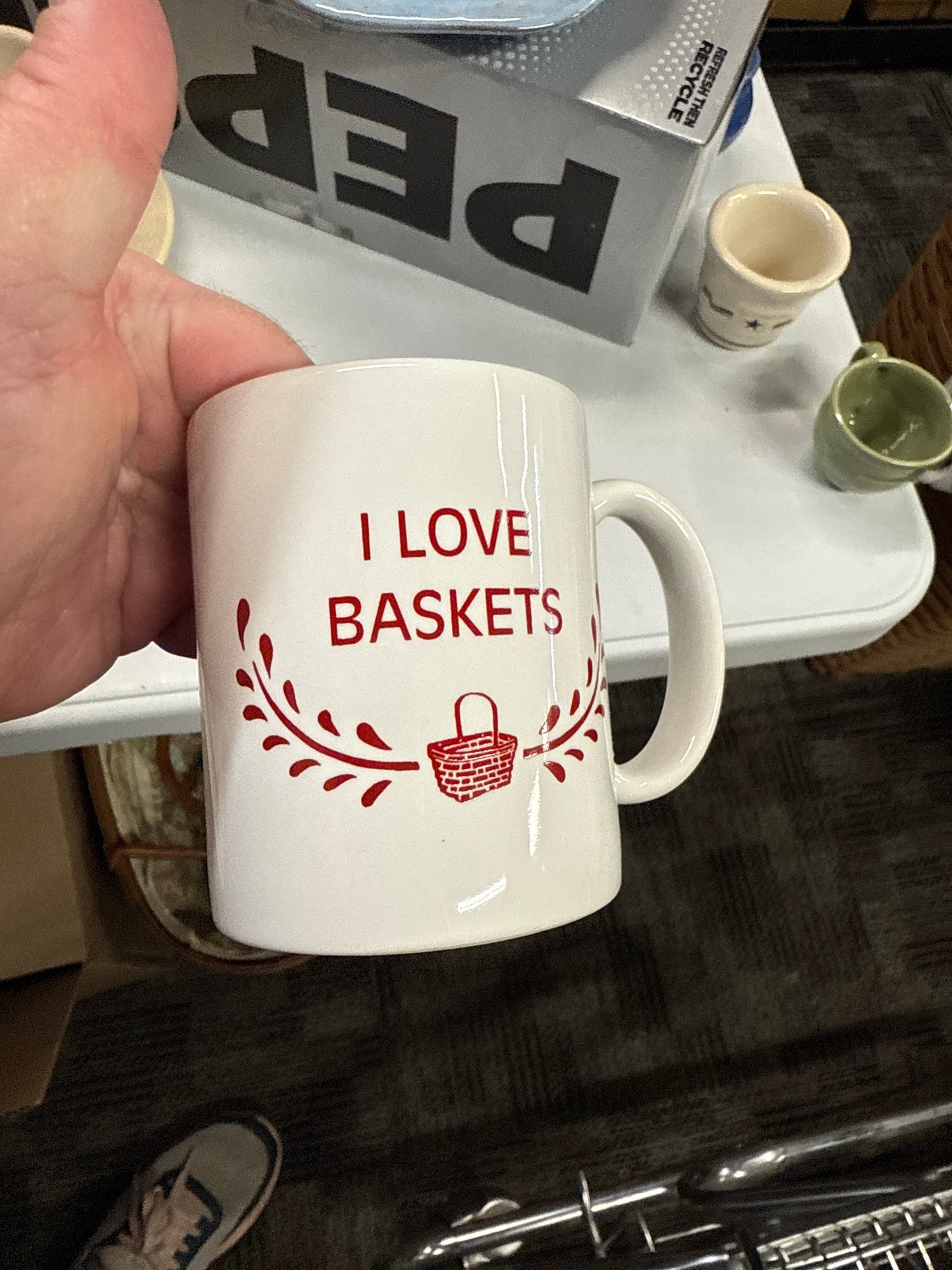 Homestead I love baskets mug