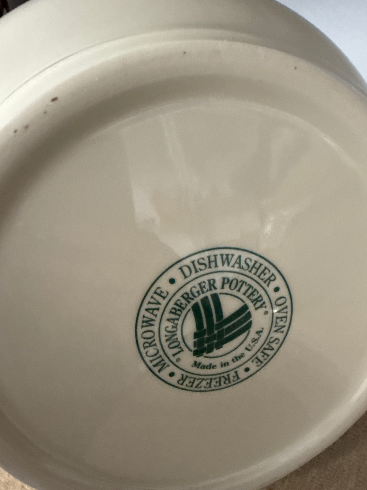 Longaberger soup tureen with ladle in heritage green