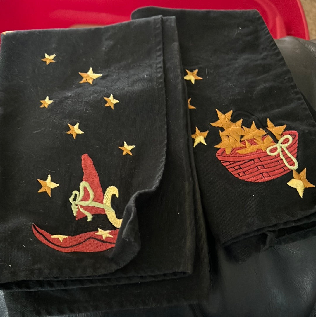 Longaberger pair of napkins In web weaver