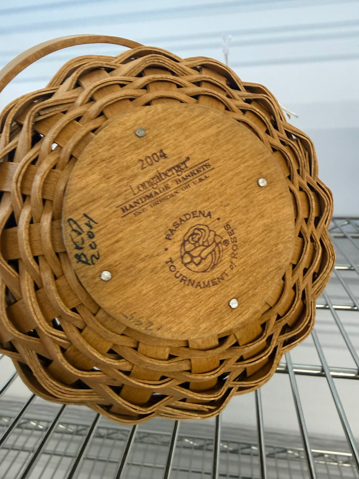 Longaberger tournament of roses basket with liner and protector