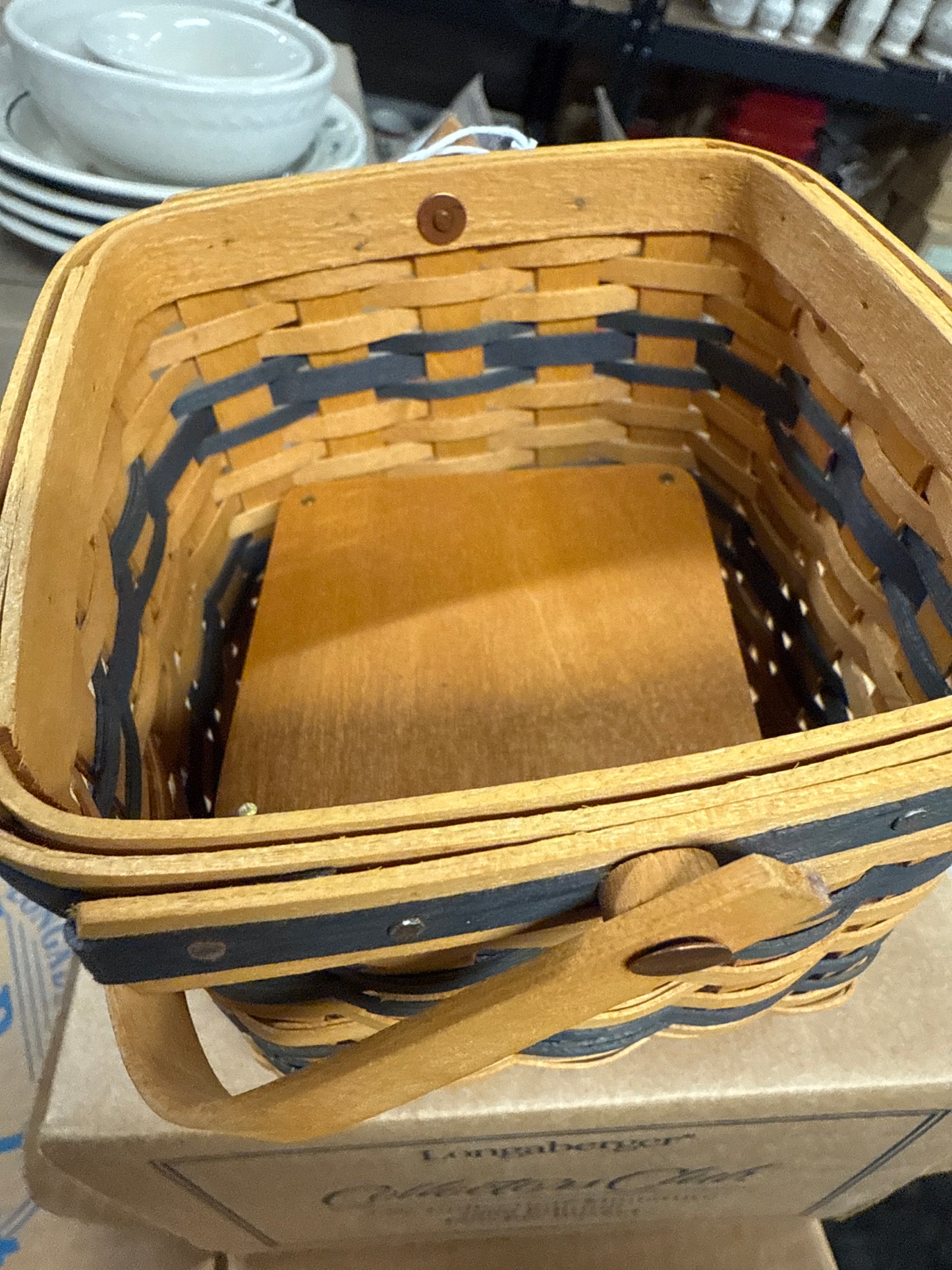 Longaberger jw mini two pie basket with riser