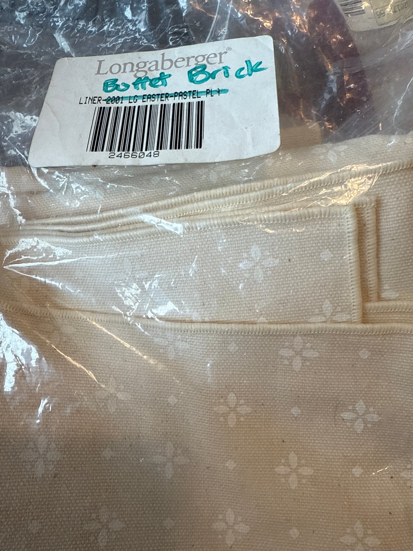 Longaberger brick Buffet cover in natural