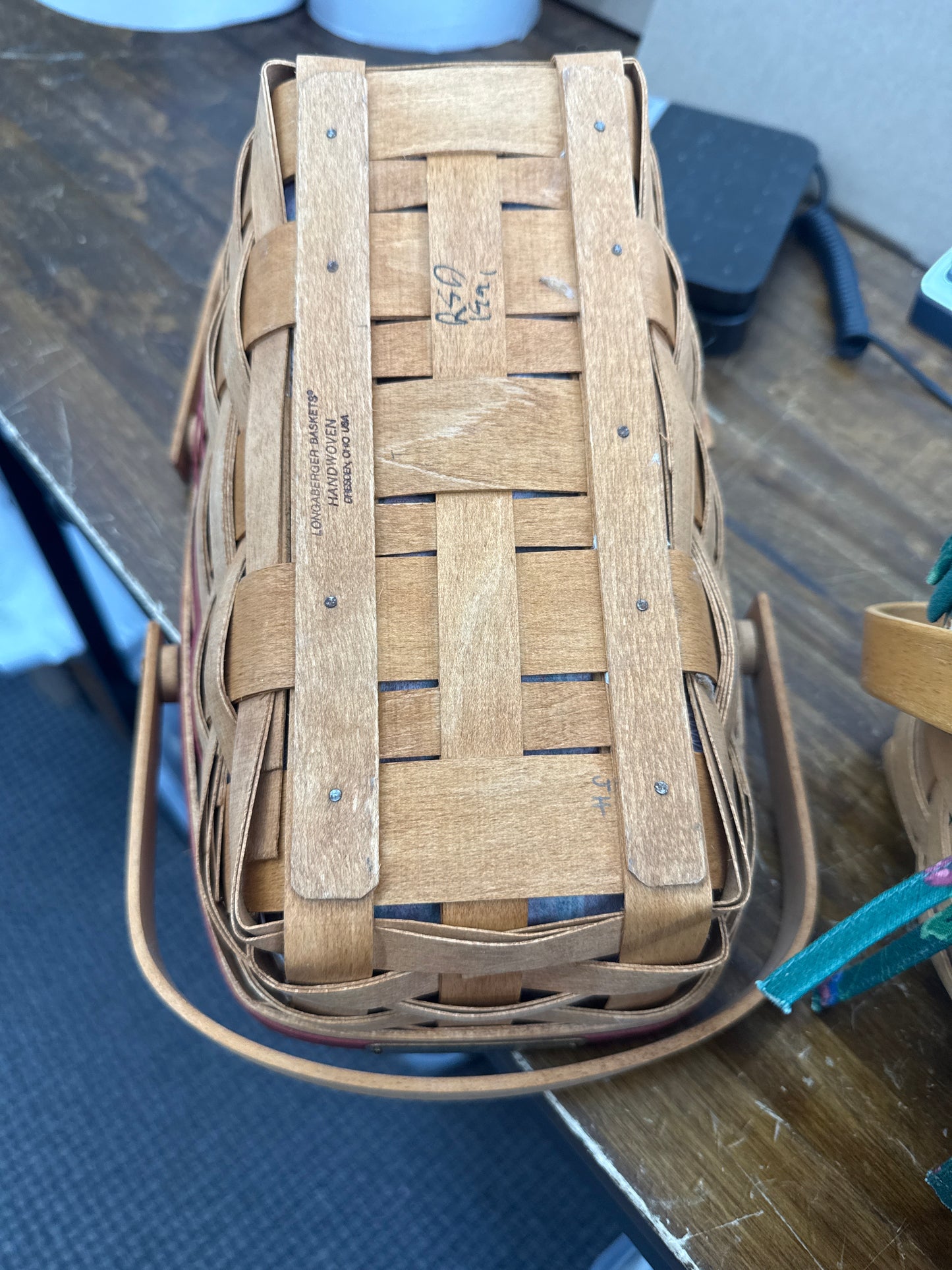 Longaberger Yuletide sleigh basket with liner and protector