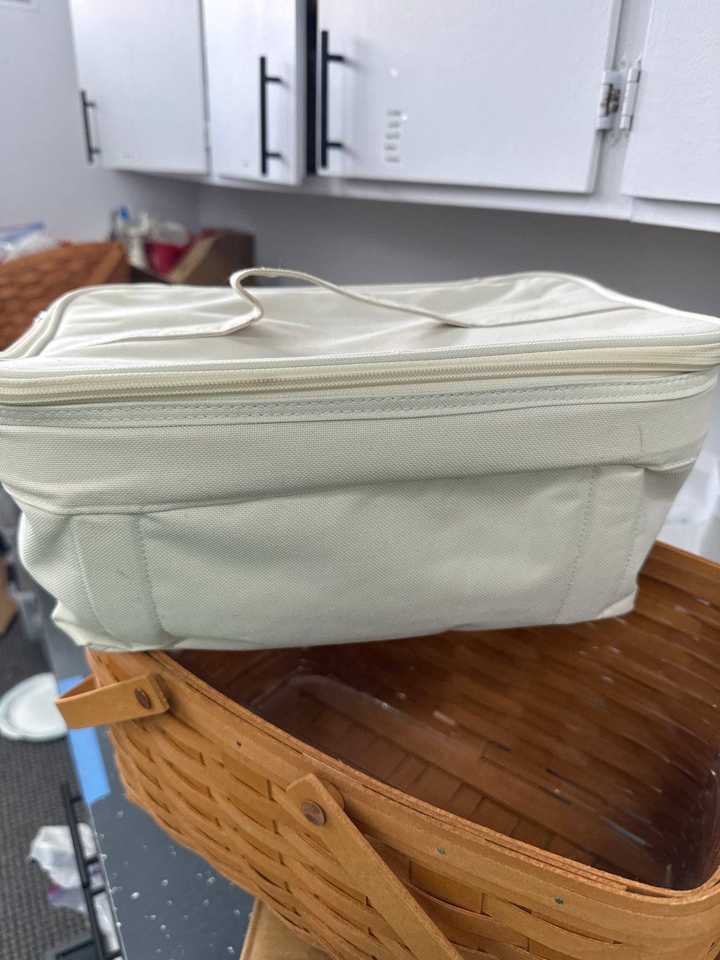 Longaberger medium market basket with insulated tote inside