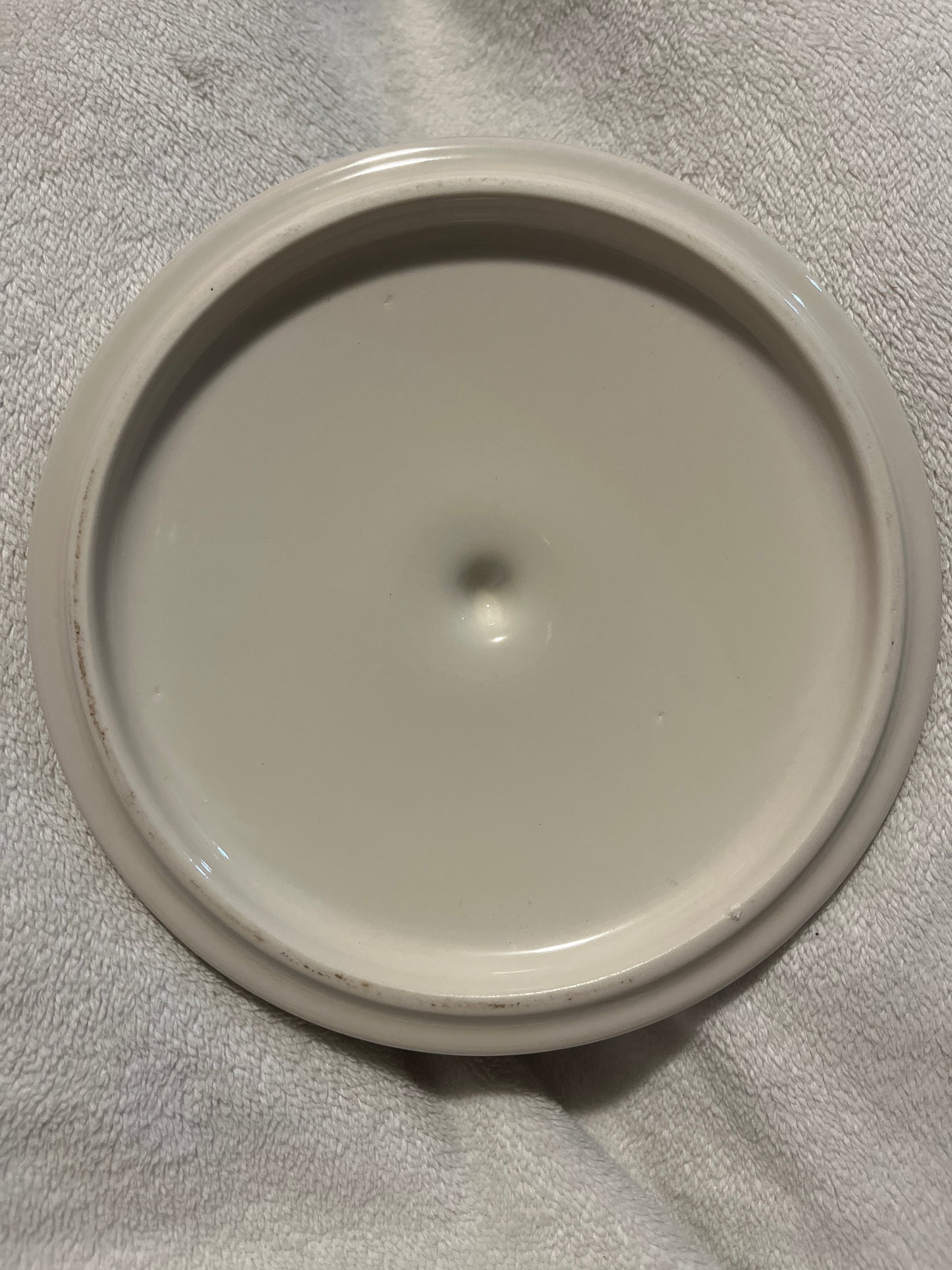 6.5” round porcelain lid
