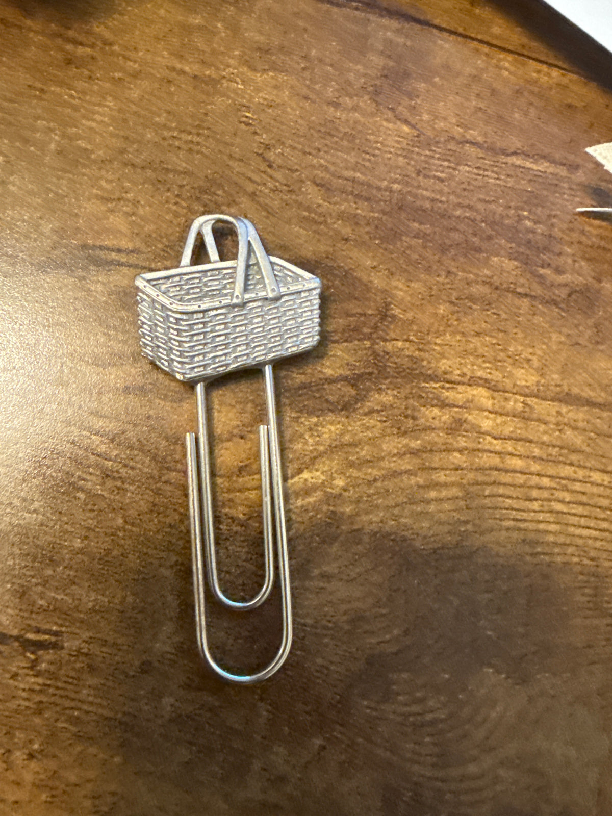 Longaberger basket paper clip