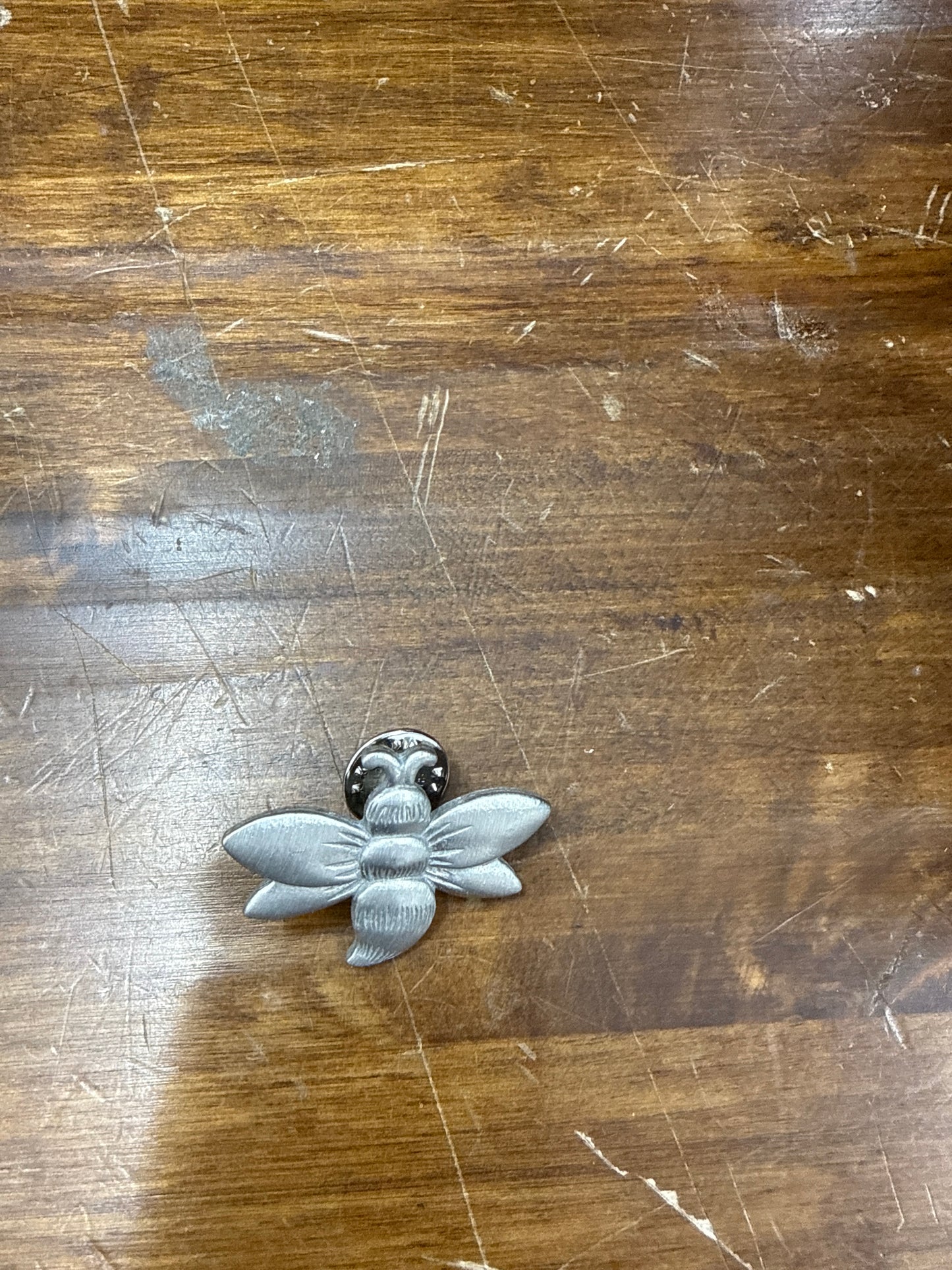 Longaberger bee pin