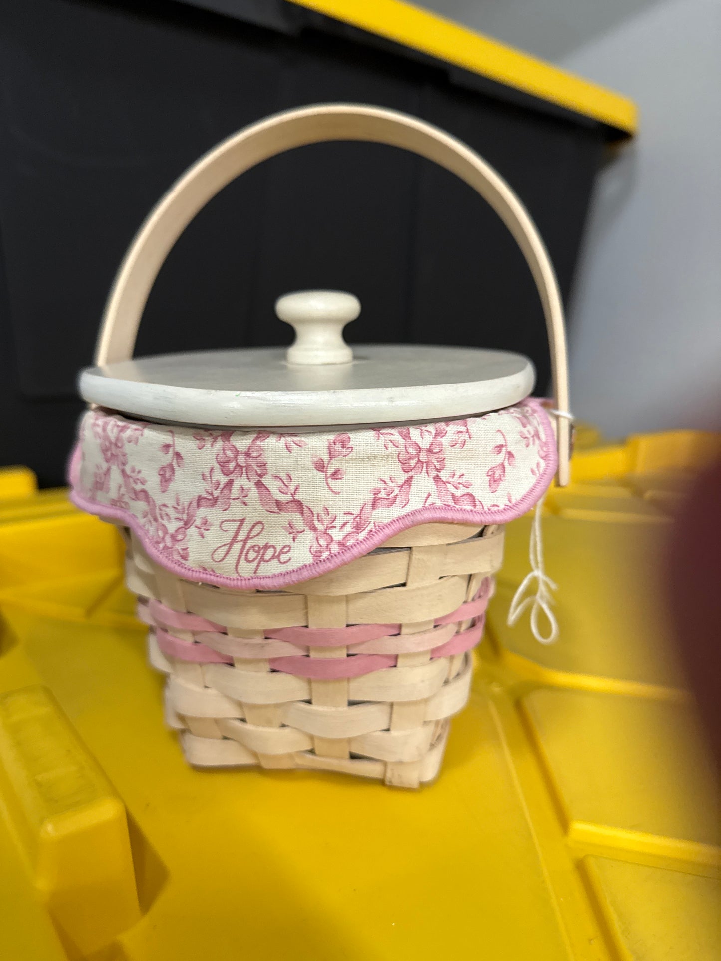 Longaberger 2001 horizon of hope basket with lid, liner, and protector