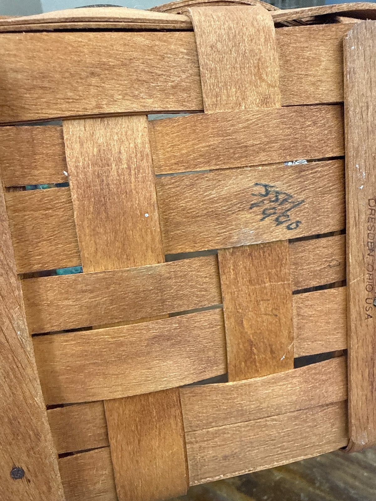 Longaberger 1990 bee basket with protector