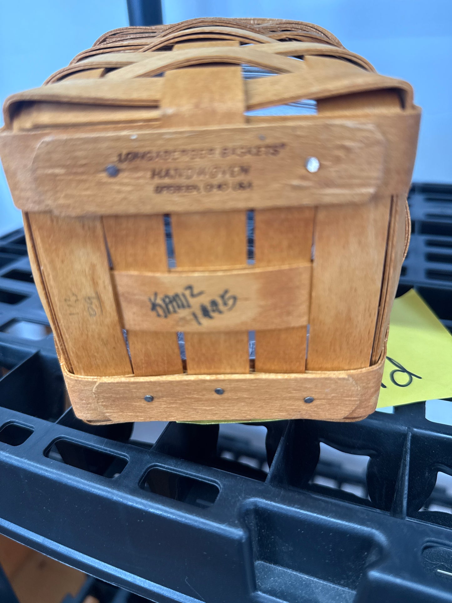 Longaberger medium peg basket