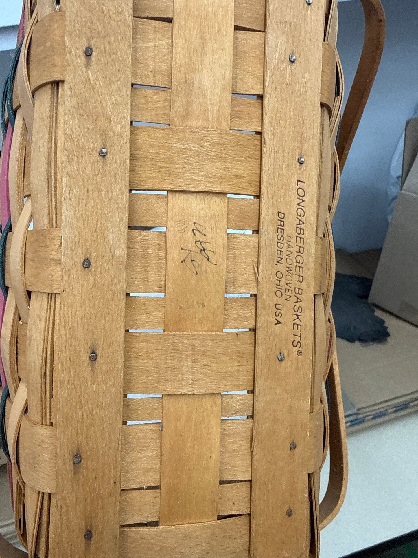 Longaberger 1993 bee basket