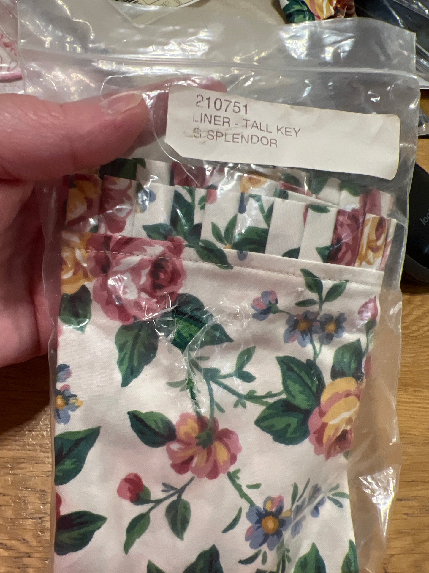 Longaberger tall key liner in garden splendor