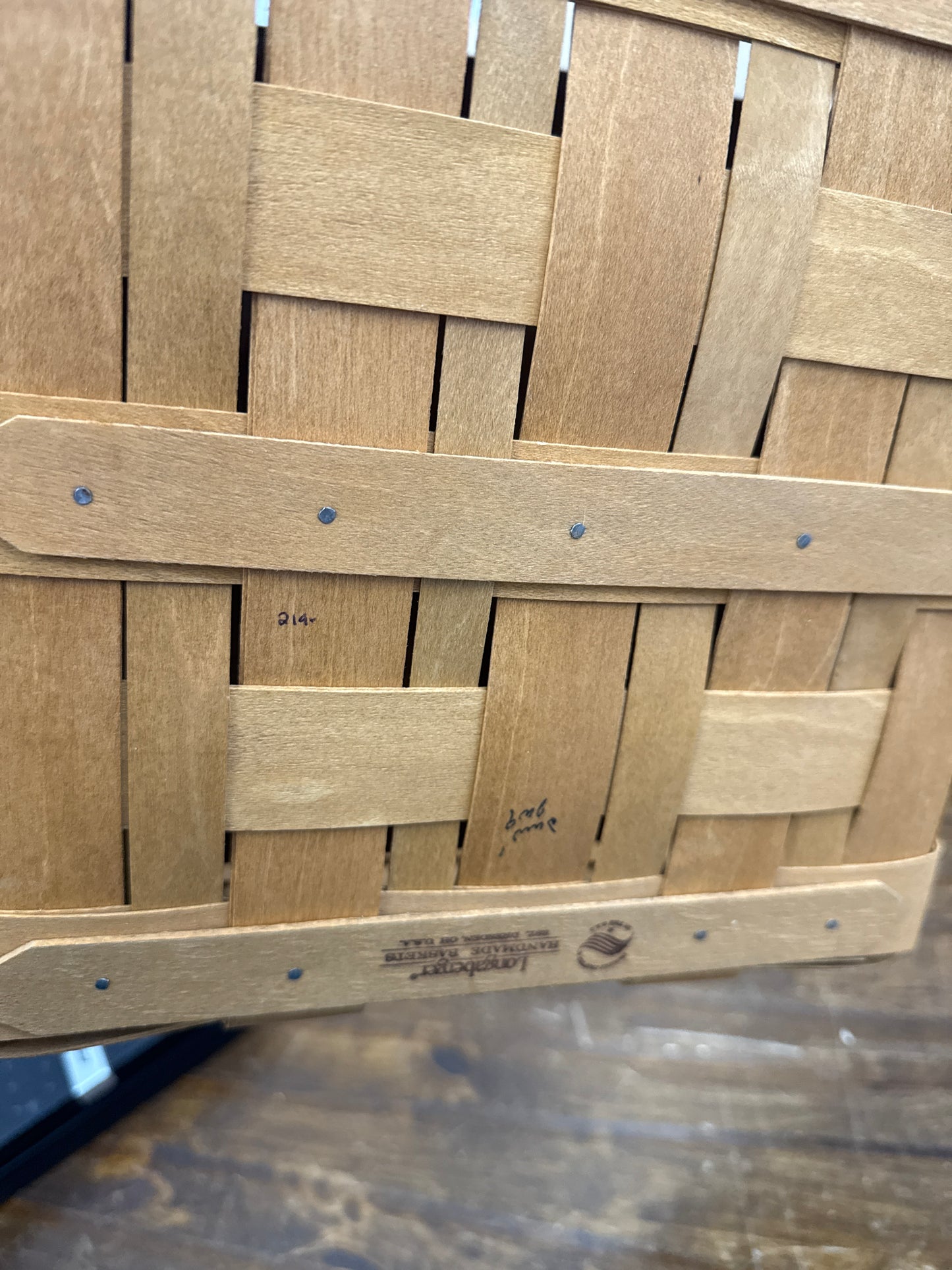 Longaberger cake basket with riser