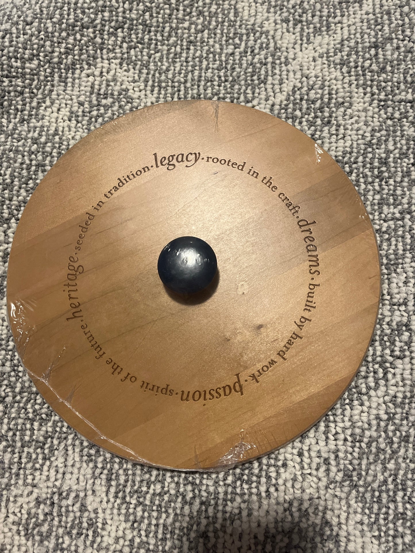 Longaberger 2004 cc ware lid