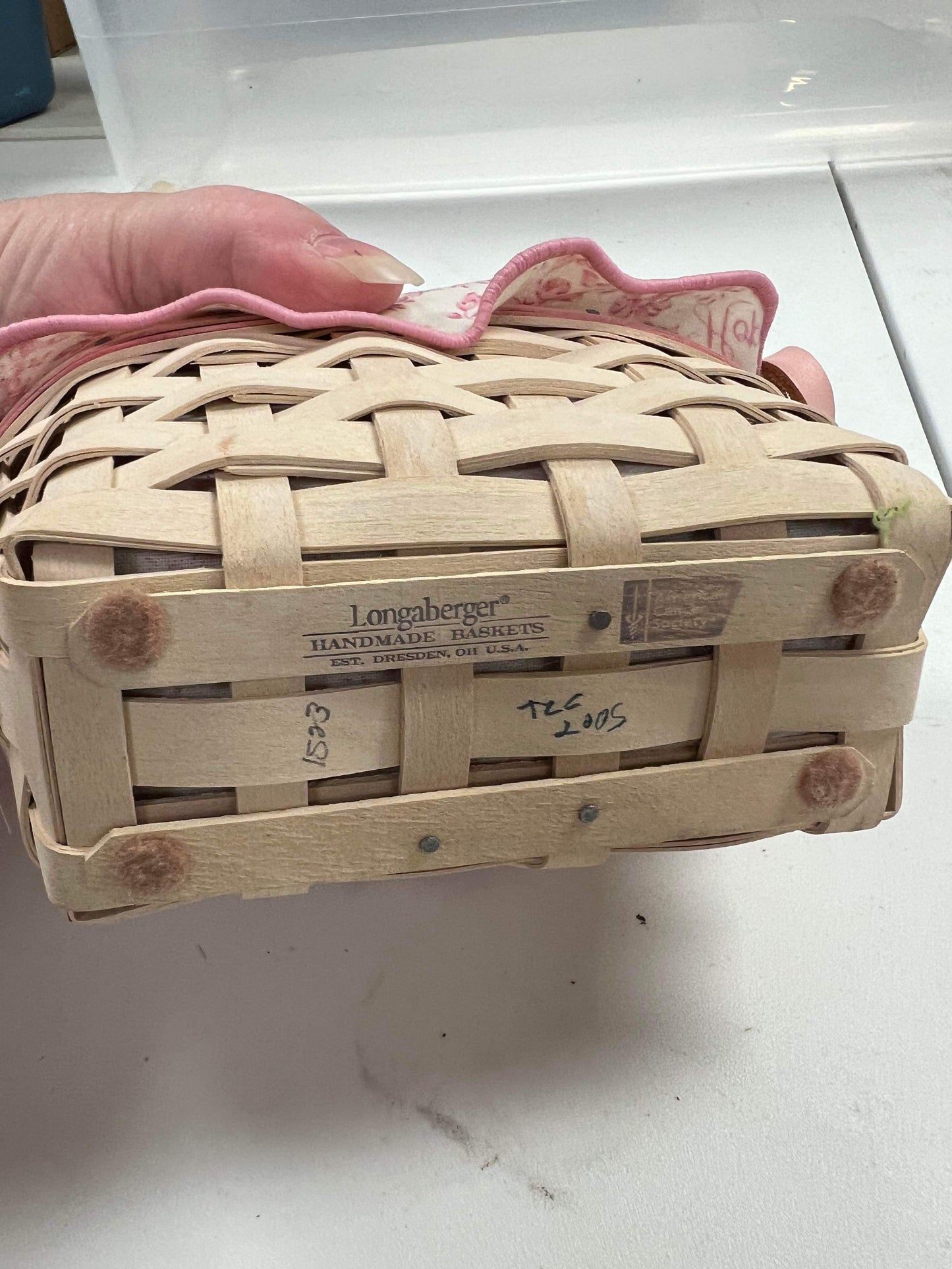 Longaberger 2005 Horizon of Hope Basket with Lid, Liner and Protector, and tie on