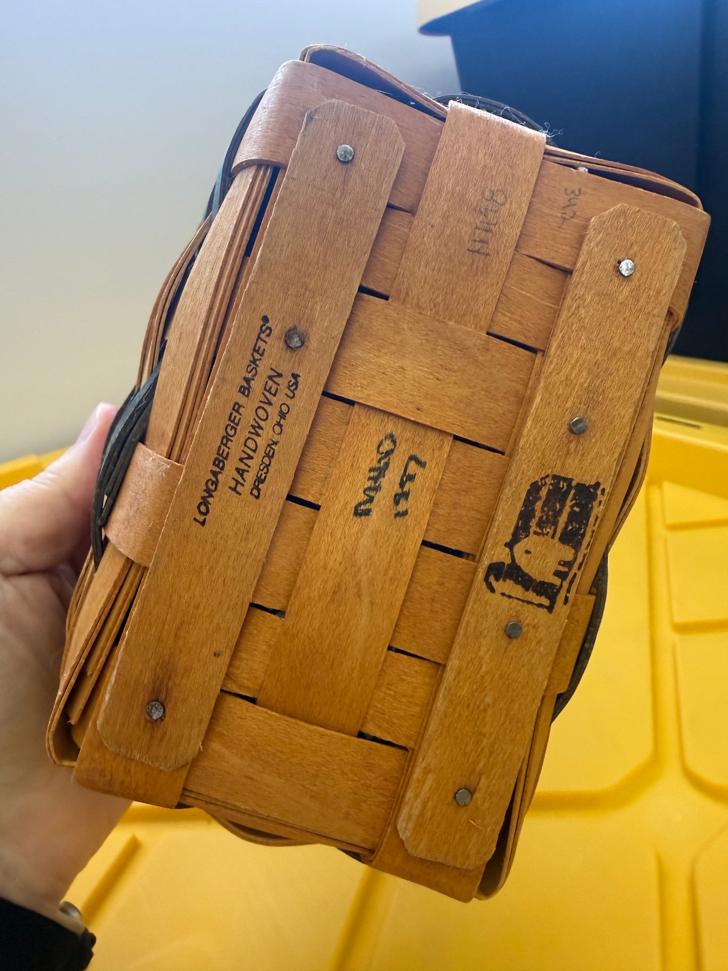 Longaberger tea basket with liner and protector