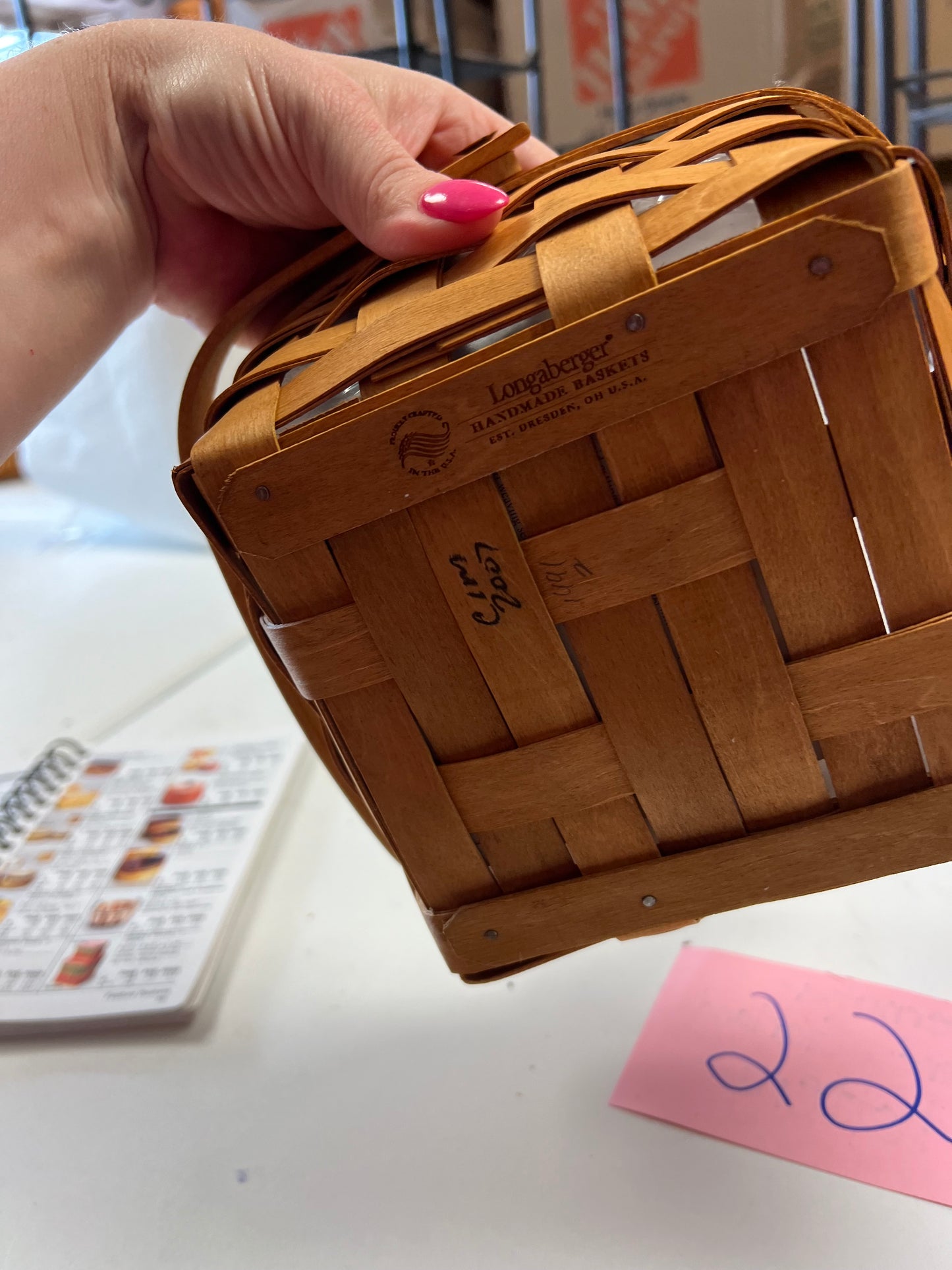 Longaberger Medium Berry Basket with Protector and Liner