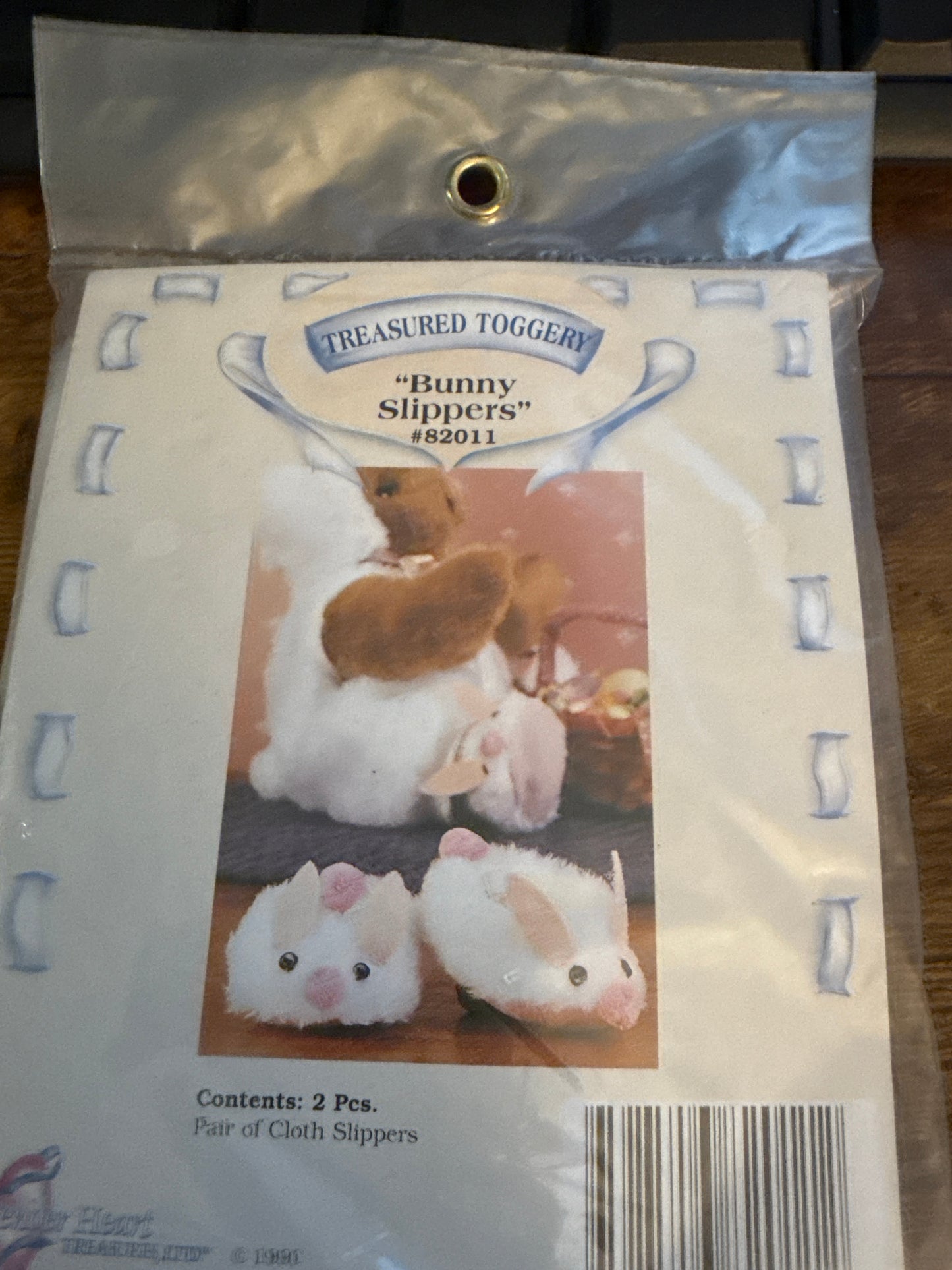 Homestead bunny slippers