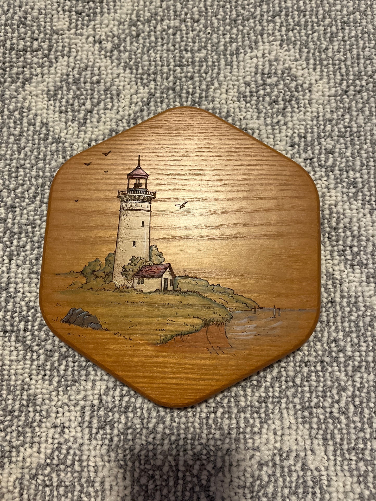 K.S. Lanam 8.5” lid w/ lighthouse