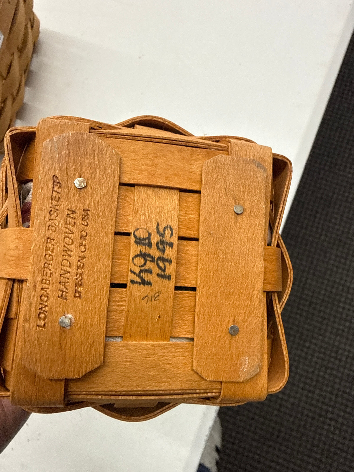 Longaberger thyme basket with liner and protector
