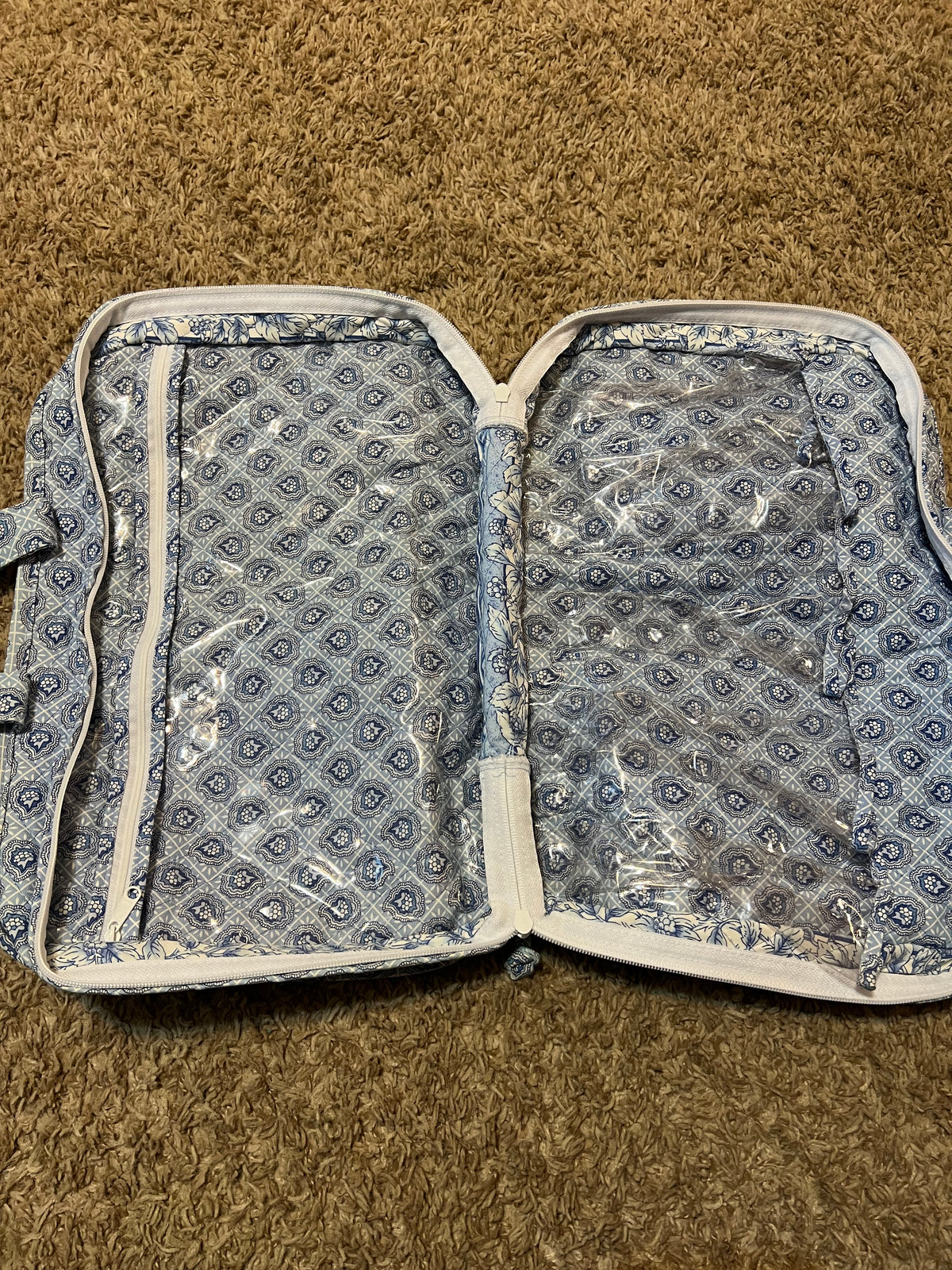 Longaberger travel tote in provincial paisley