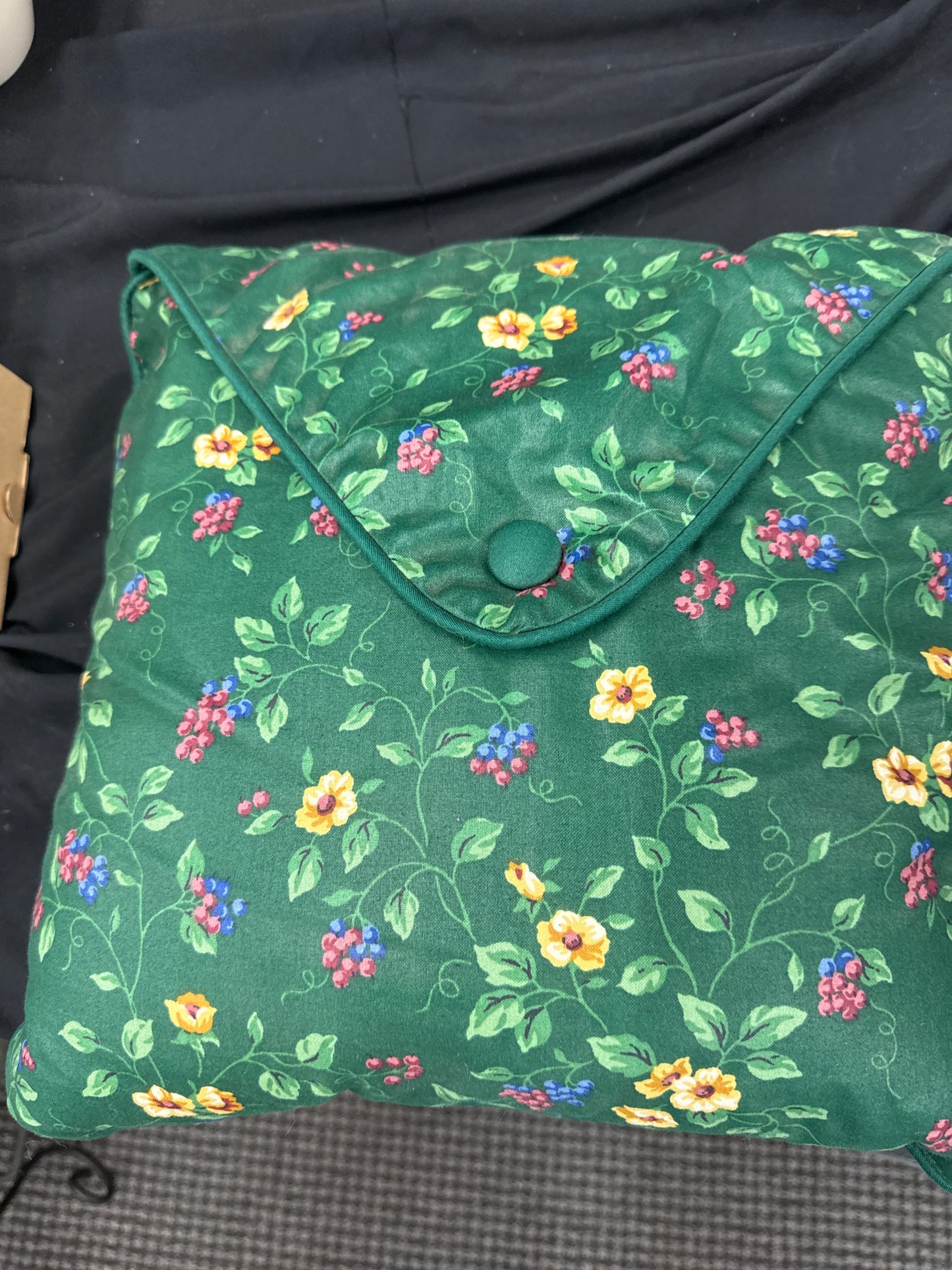 Longaberger pillow in emerald vine