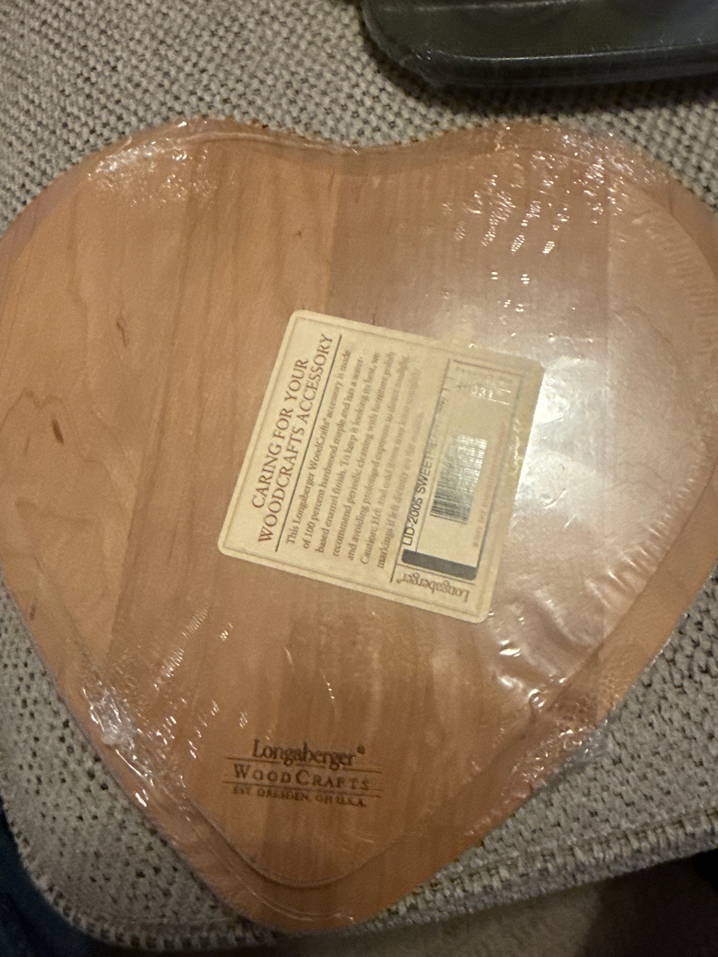Longaberger 2005 sweetheart lid in warm brown