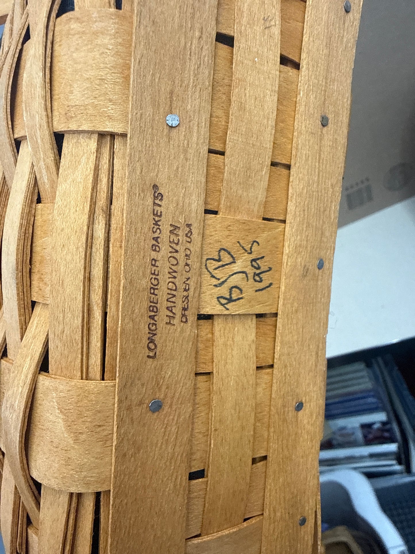 Longaberger 1996 charter member basket with liner, protector, and tie on
