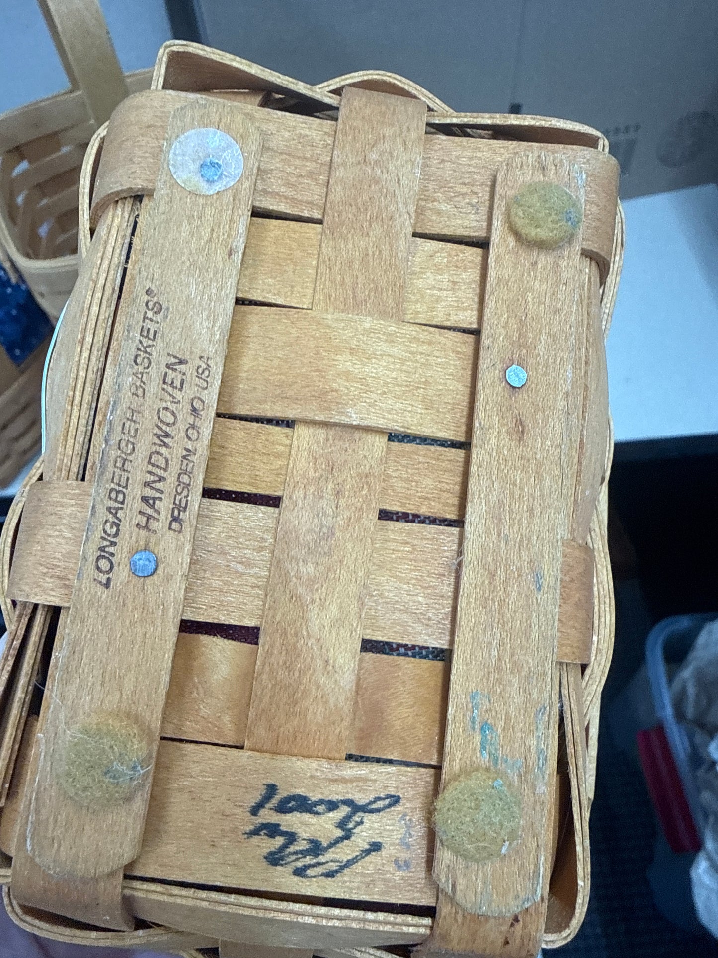 Longaberger parsley basket with liner and protector