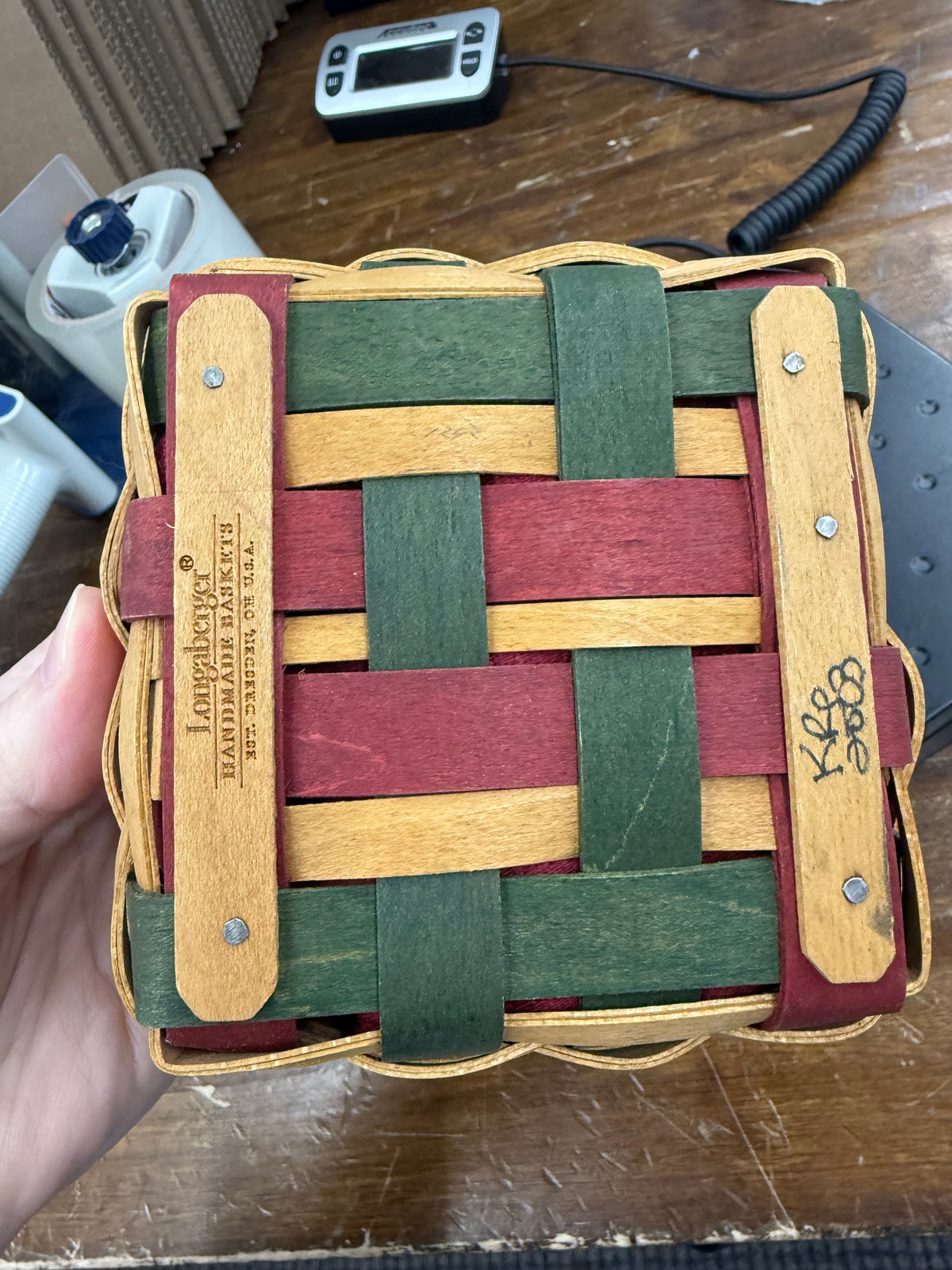 Longaberger holiday helper basket with liner, protector, and note pad
