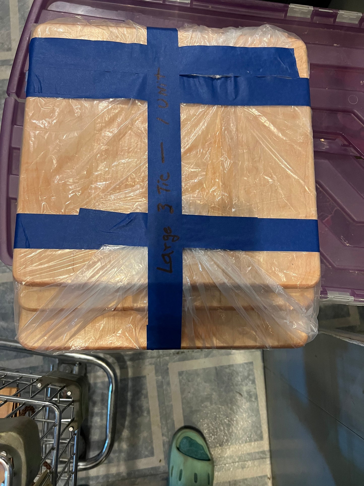 Set of 3 bin shelves for large bin stand