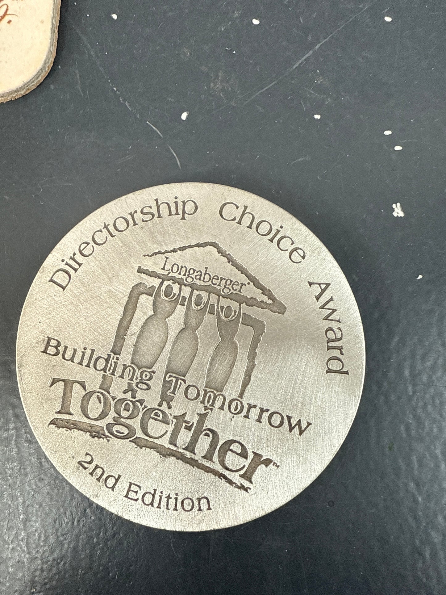 Longaberger 1999-2000 medallion