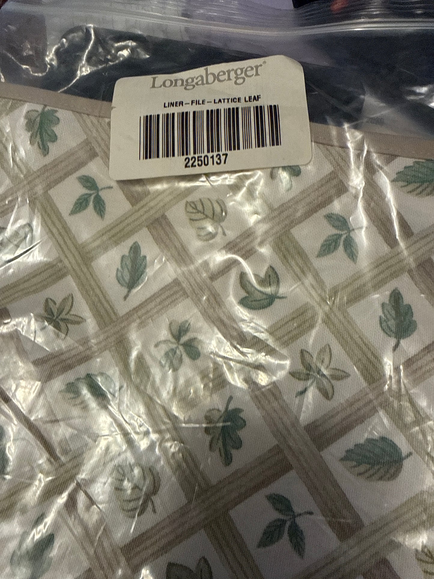 Longaberger file liner in lattice leaf