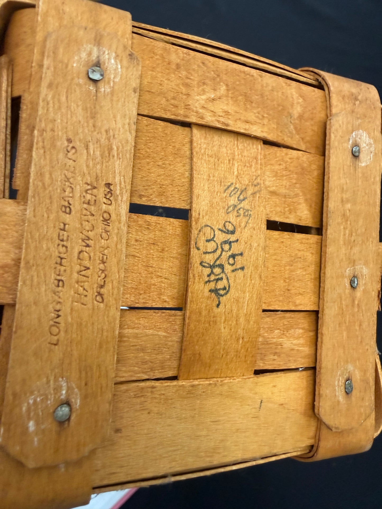 Longaberger medium peg basket