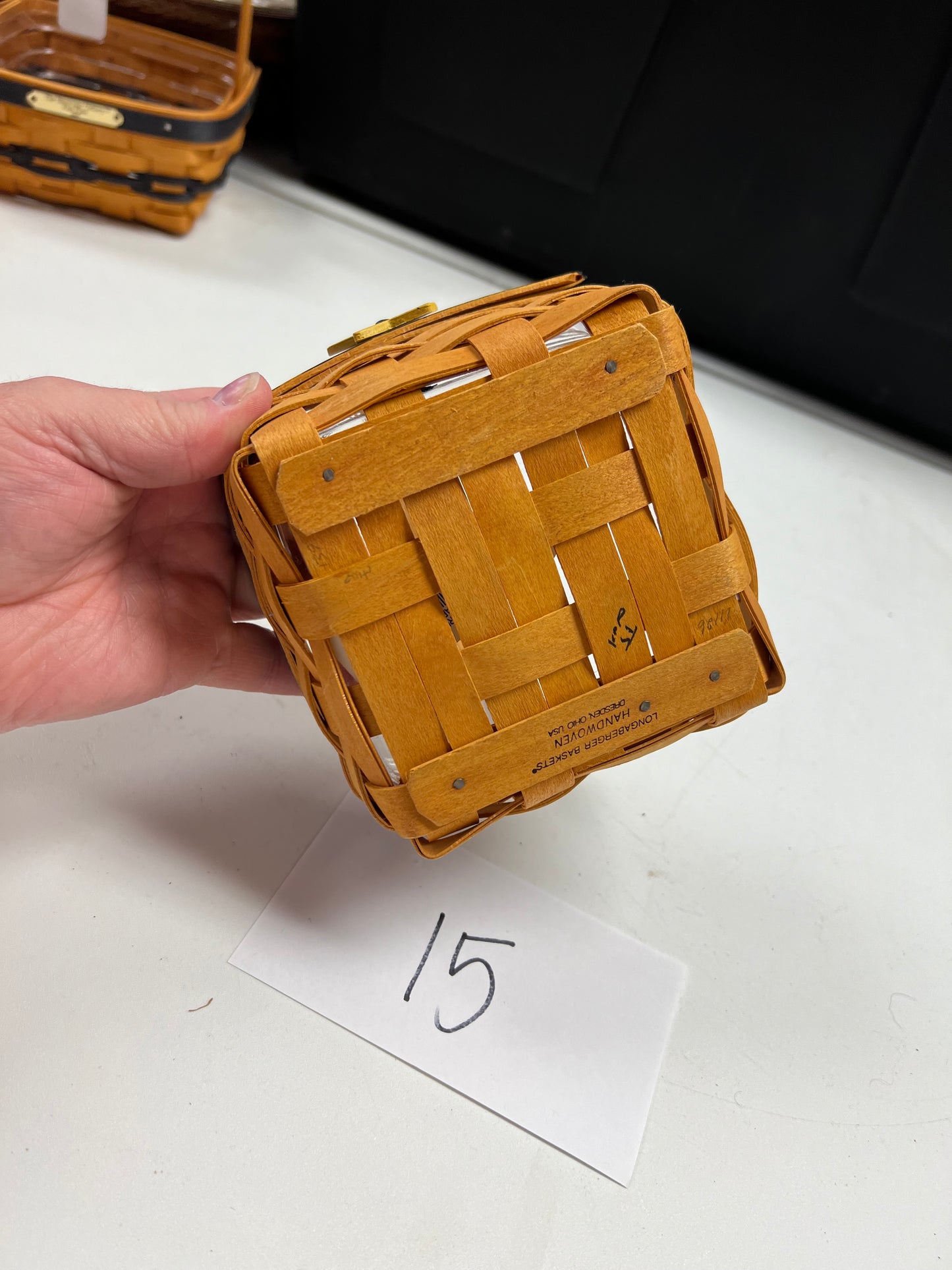 Longaberger tarragon basket with tie on & protector