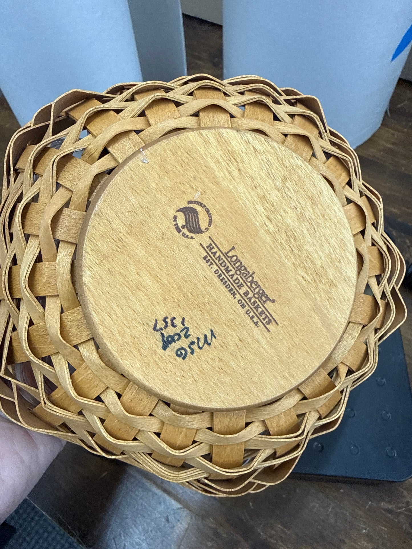 Longaberger 2009 hostess appreciation basket with protector