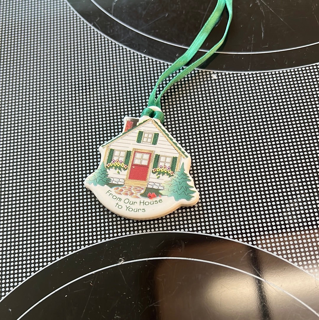 Longaberger From Our House to Yours Tie On