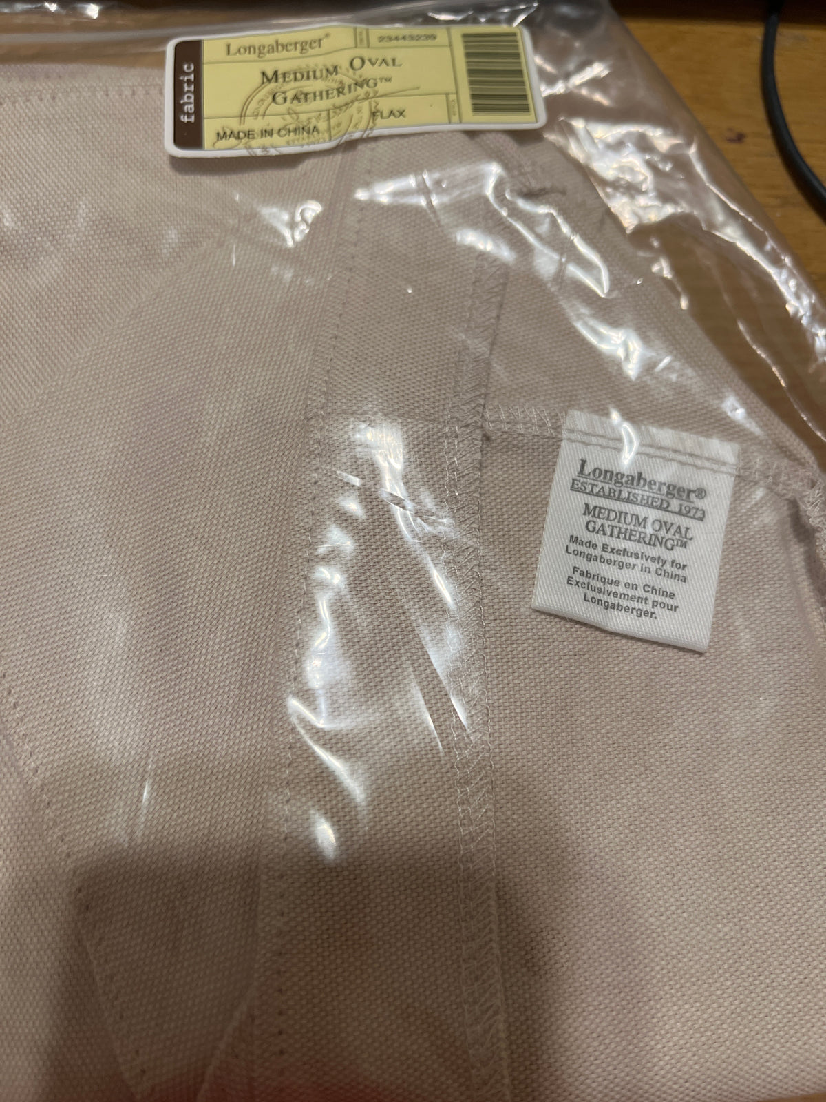 Longaberger medium oval gathering liner in flax