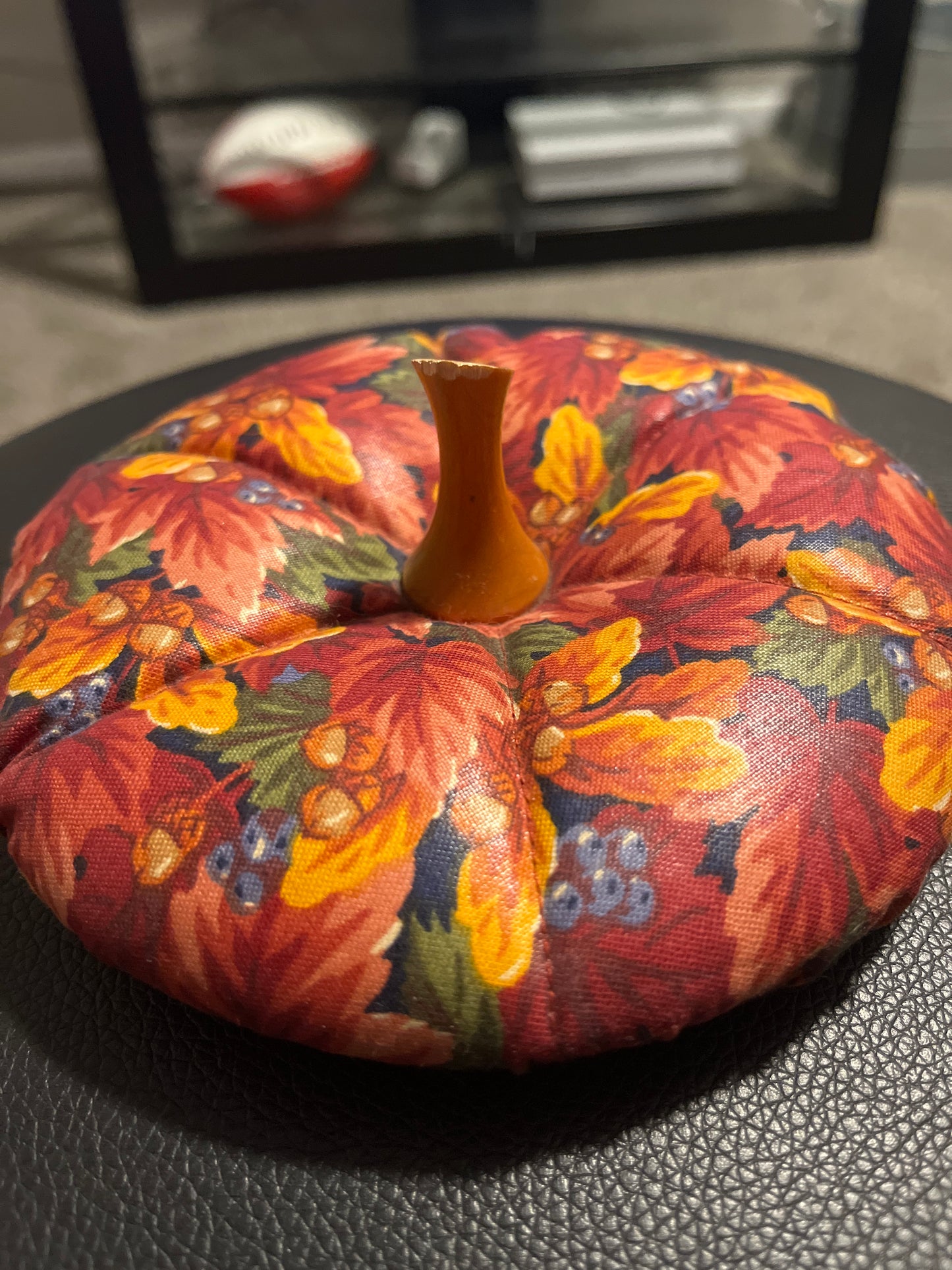 Longaberger fall foliage pumpkin basket round lid — 5.75”